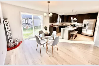 1508 Dahlia Drive, Stoughton, WI 53589 - Photo 11