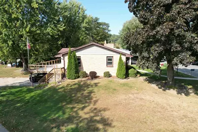 609 Mulberry Drive, Cassville,  53806 - Photo 13