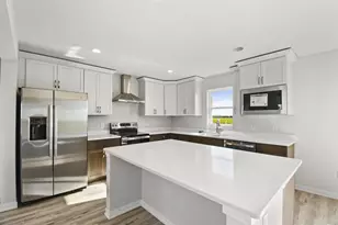 N6220 Blarney Stone Dr, Albany, WI 53520 - Photo 9