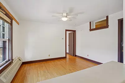 121 S Hamilton Street #202, Madison, WI 53703 - Photo 13