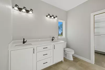 806 Saddle Ridge, Portage, WI 53901 - Photo 21