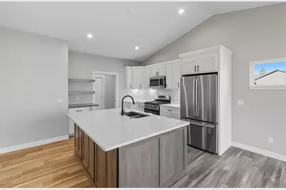 806 Saddle Ridge, Portage, WI 53901 - Photo 19