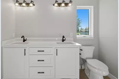 806 Saddle Ridge, Portage, WI 53901 - Photo 7