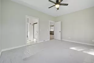 806 Saddle Ridge, Portage, WI 53901 - Photo 9