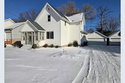 226 S High Street, Markesan, WI 53946 - Photo 1