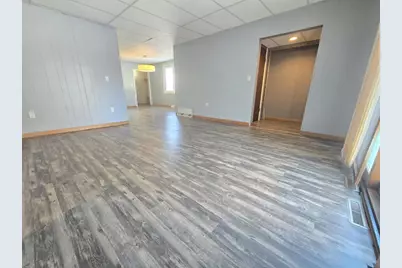 226 S High Street, Markesan, WI 53946 - Photo 7