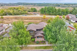 3615 John Muir Dr, Middleton, WI 53562 - Photo 51