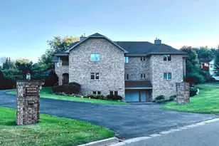 778 Hillside Terrace #L, Ripon, WI 54971 - Photo 3