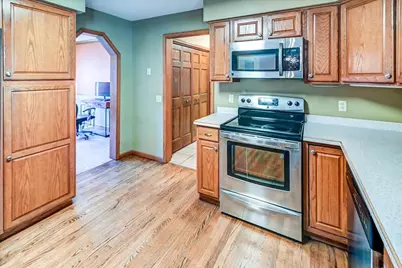1191 McMahon Drive, Sun Prairie, WI 53590 - Photo 17