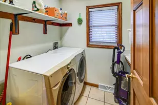 1191 McMahon Dr, Sun Prairie, WI 53590 - Photo 33