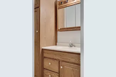 1911 Liberty Street, La Crosse, WI 54603 - Photo 21