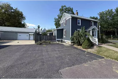203 Linn Street, Baraboo, WI 53913 - Photo 3