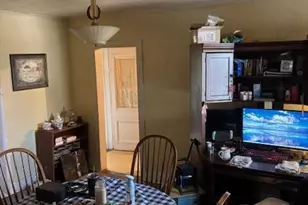 308 N Brooklyn Ave, Elroy, WI 53929 - Photo 3