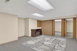 4230 N Juniper Dr, Janesville, WI 53545 - Photo 45