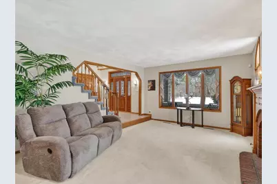 4230 N Juniper Drive, Janesville, WI 53545 - Photo 9