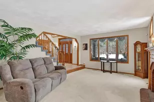4230 N Juniper Dr, Janesville, WI 53545 - Photo 9
