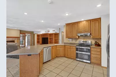 4230 N Juniper Drive, Janesville, WI 53545 - Photo 13