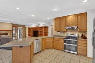 4230 N Juniper Dr, Janesville, WI 53545 - Photo 13