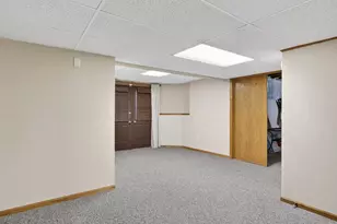 4230 N Juniper Dr, Janesville, WI 53545 - Photo 47