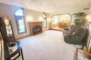 4230 N Juniper Dr, Janesville, WI 53545 - Photo 11