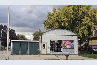 650 W Main Street, Waupun, WI 53963 - Photo 3