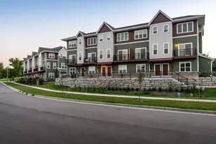 2674 Notre Dame Dr, Fitchburg, WI 53711 - Photo 37