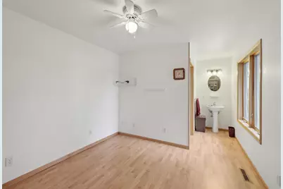 161 E Pine Street, Lake Mills, WI 53551 - Photo 27