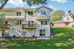 317 Castle Oaks Crossing, Waunakee, WI 53597 - Photo 3