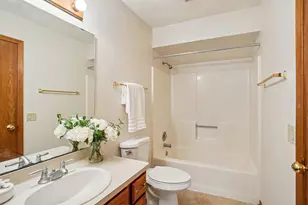 317 Castle Oaks Crossing, Waunakee, WI 53597 - Photo 25