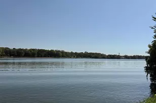 1971 S Shore Dr, Beloit, WI 53511 - Photo 15