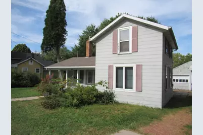 1122 Grand Avenue, Janesville, WI 53546 - Photo 1