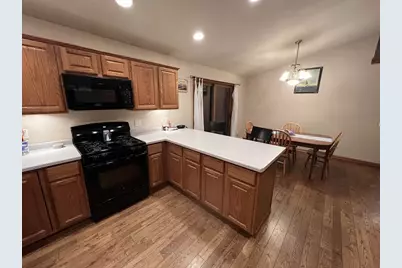 6848 Moonlight Circle, Sun Prairie, WI 53590 - Photo 7