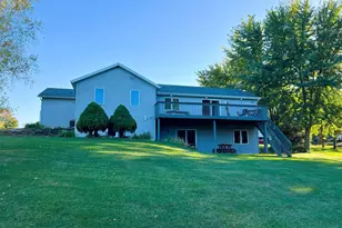 6848 Moonlight Cir, Sun Prairie, WI 53590 - Photo 25