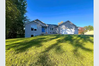 6848 Moonlight Circle, Sun Prairie, WI 53590 - Photo 19