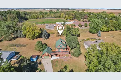 1128 W Happy Hollow Road, Janesville, WI 53546 - Photo 35