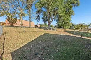 1128 W Happy Hollow Rd, Janesville, WI 53546 - Photo 33