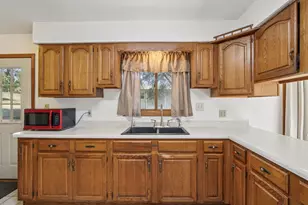 1128 W Happy Hollow Rd, Janesville, WI 53546 - Photo 15