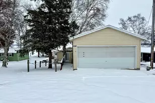 N9384 Idle Hour Dr, Randolph, WI 53956 - Photo 3