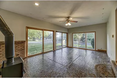 1641 S Walnut Street, Janesville, WI 53546 - Photo 9