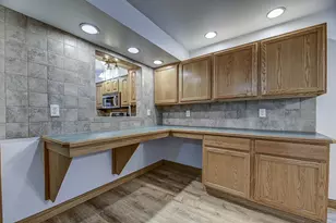 1641 S Walnut St, Janesville, WI 53546 - Photo 13