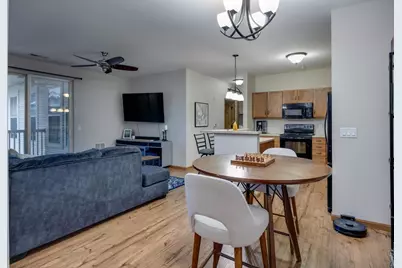 5831 Lupine Lane #322, Madison, WI 53718 - Photo 5