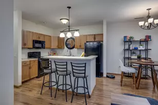 5831 Lupine Ln, Madison, WI 53718 - Photo 5