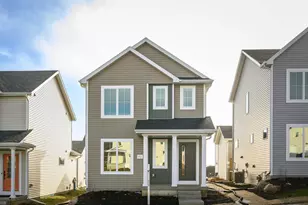 7711 Starnova Dr, Madison, WI 53719 - Photo 1