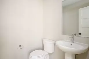 7711 Starnova Dr, Madison, WI 53719 - Photo 9