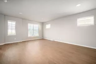 7711 Starnova Dr, Madison, WI 53719 - Photo 3