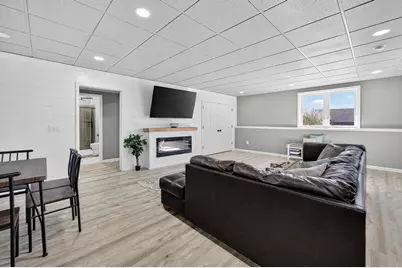 2917 Green Avenue, Blue Mounds, WI 53517 - Photo 29