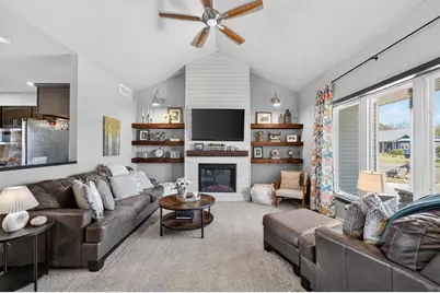 2917 Green Avenue, Blue Mounds, WI 53517 - Photo 3