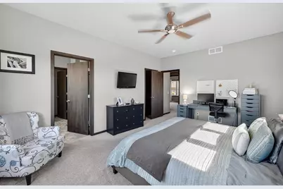 2917 Green Avenue, Blue Mounds, WI 53517 - Photo 17