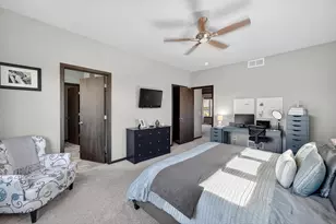 2917 Green Ave, Blue Mounds, WI 53517 - Photo 17