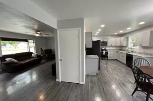 2603 E Milwaukee St, Janesville, WI 53545 - Photo 11